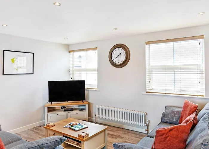 The Penthouse アパート